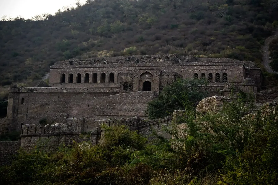 Bhangar fort, Rajasthan Haunted Place in India.webp