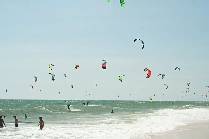 Kitesurf in Mui Ne in Vietnam.webp