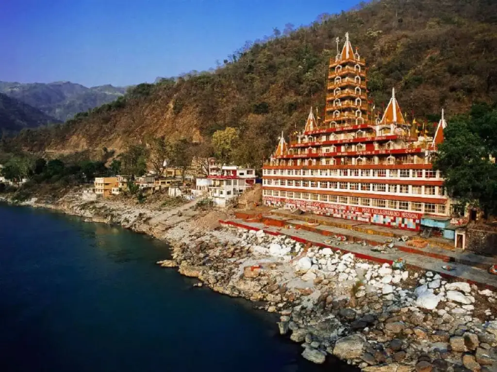 Neelkanth Mahadev Temple in haridwar.webp