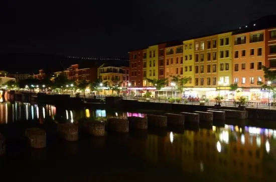 Night Photography in Lavasa City At Night.webp