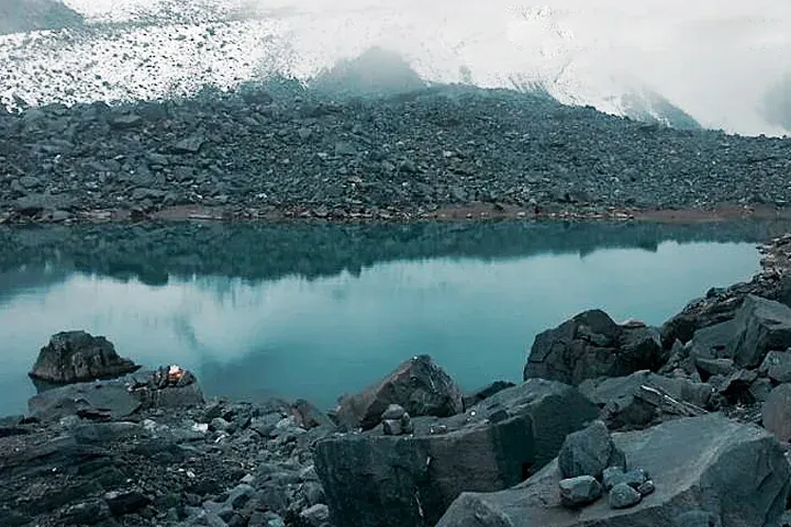 Saptrishi Kund in haridwar.webp