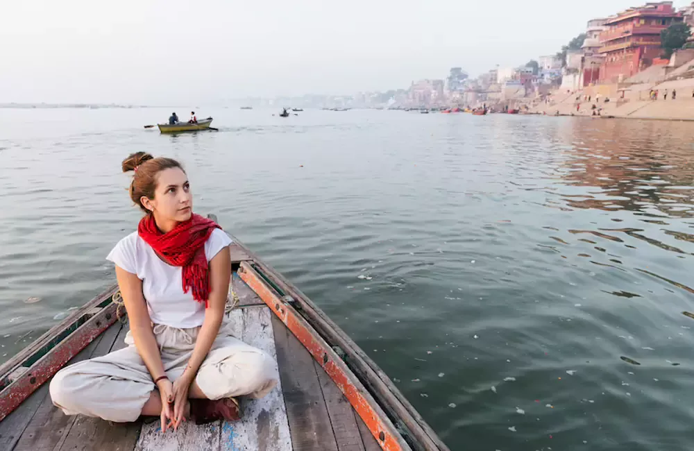 Varanasi for women solo traveller.webp
